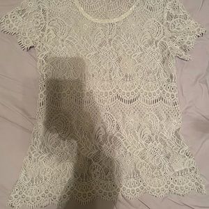 White short sleeve lace top